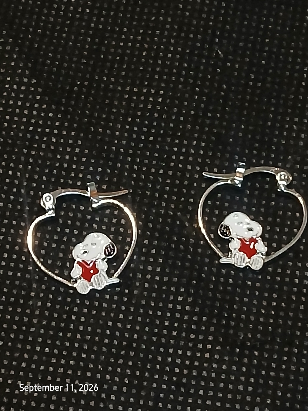 Peanuts -Snoopy Silver Color Heart Shaped Hoop Earrings, Snoopy  Holding a Heart